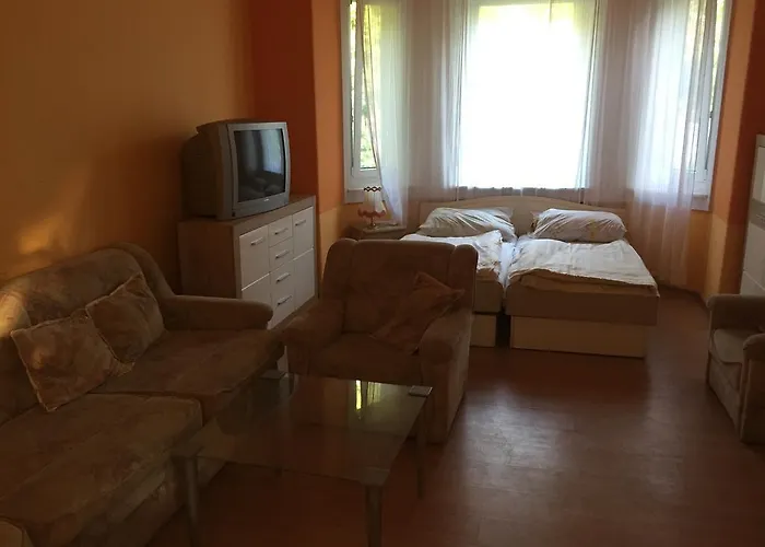 Palma Apartmanhaz Konukevi 4*