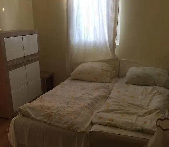 Palma Apartmanhaz 4* Шиофок